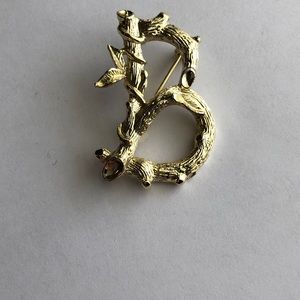 Vintage Sarah Coventry Letter B Pin